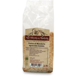 Farina di mandorla di toritto